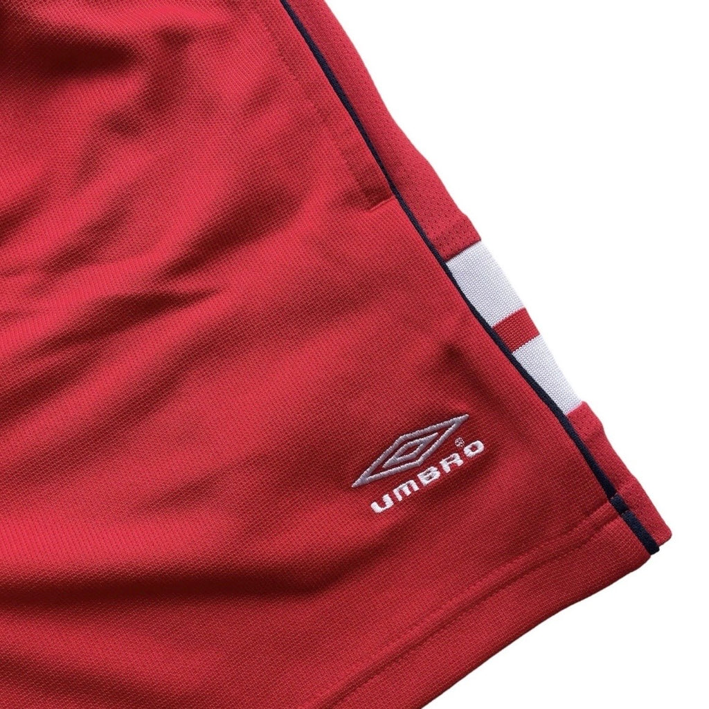 2002/04 England Training Shorts - (S/M)