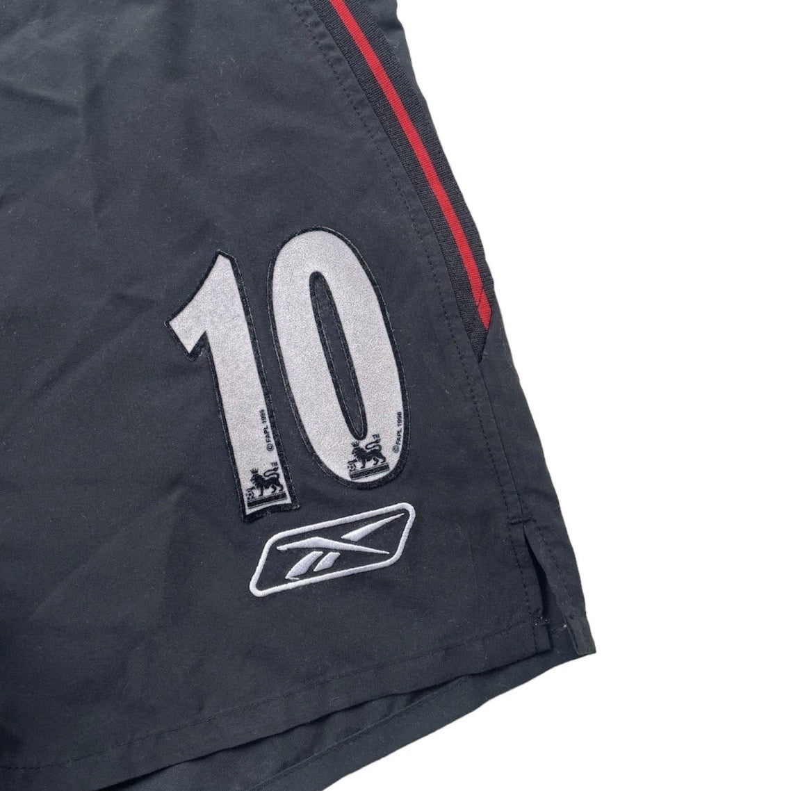 2003/04 Liverpool Away Shorts #10 - (S)