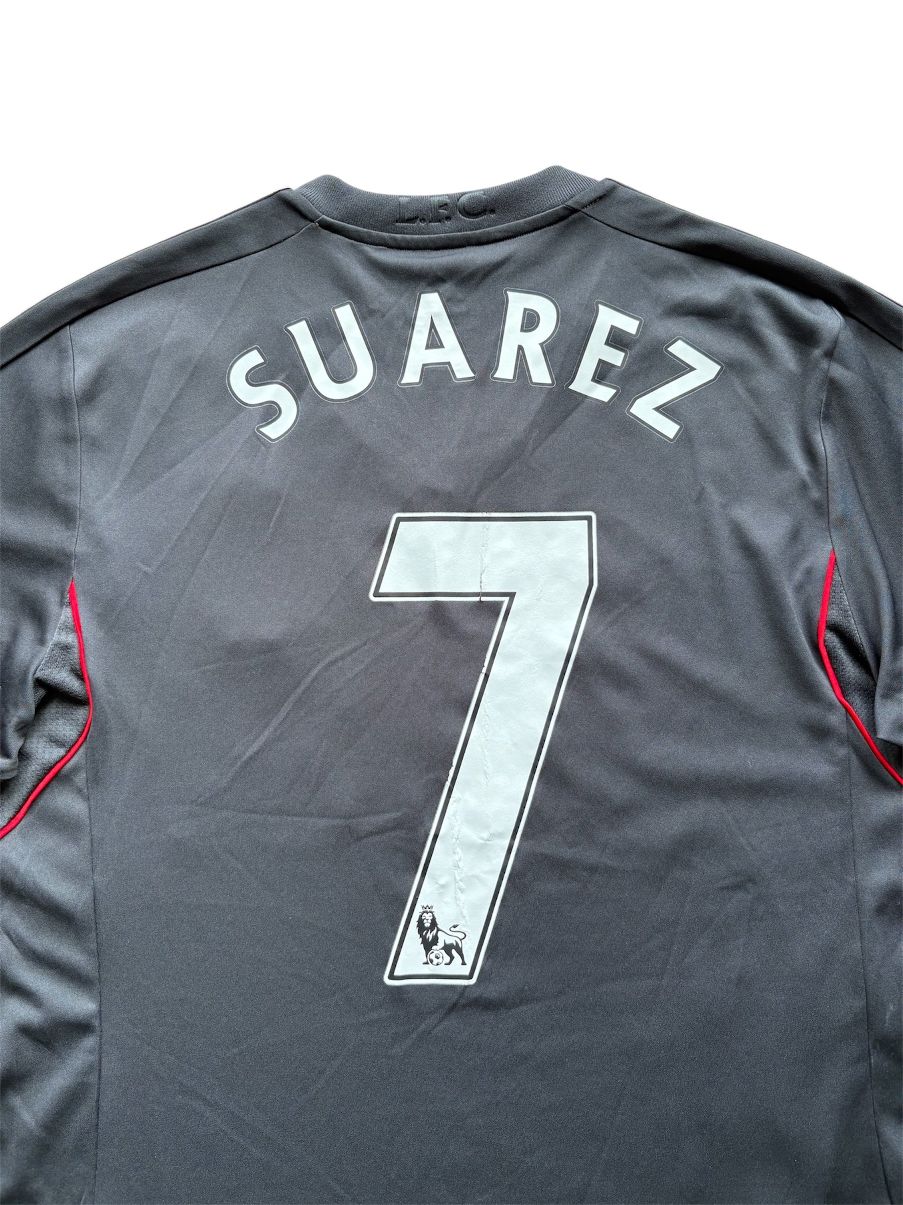 2011/12 Liverpool Away Shirt Suarez 7 - (S)