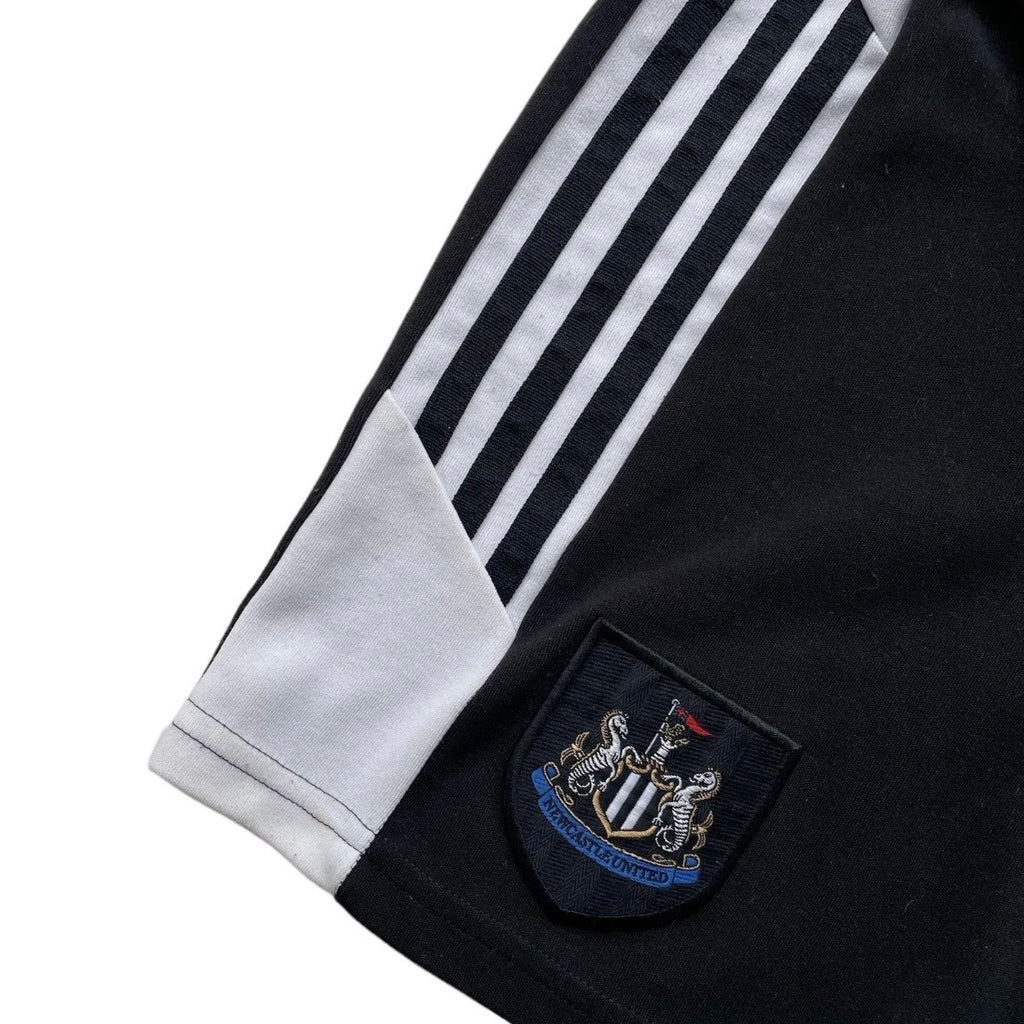 1995/97 Newcastle United GK Shorts - (S/M)