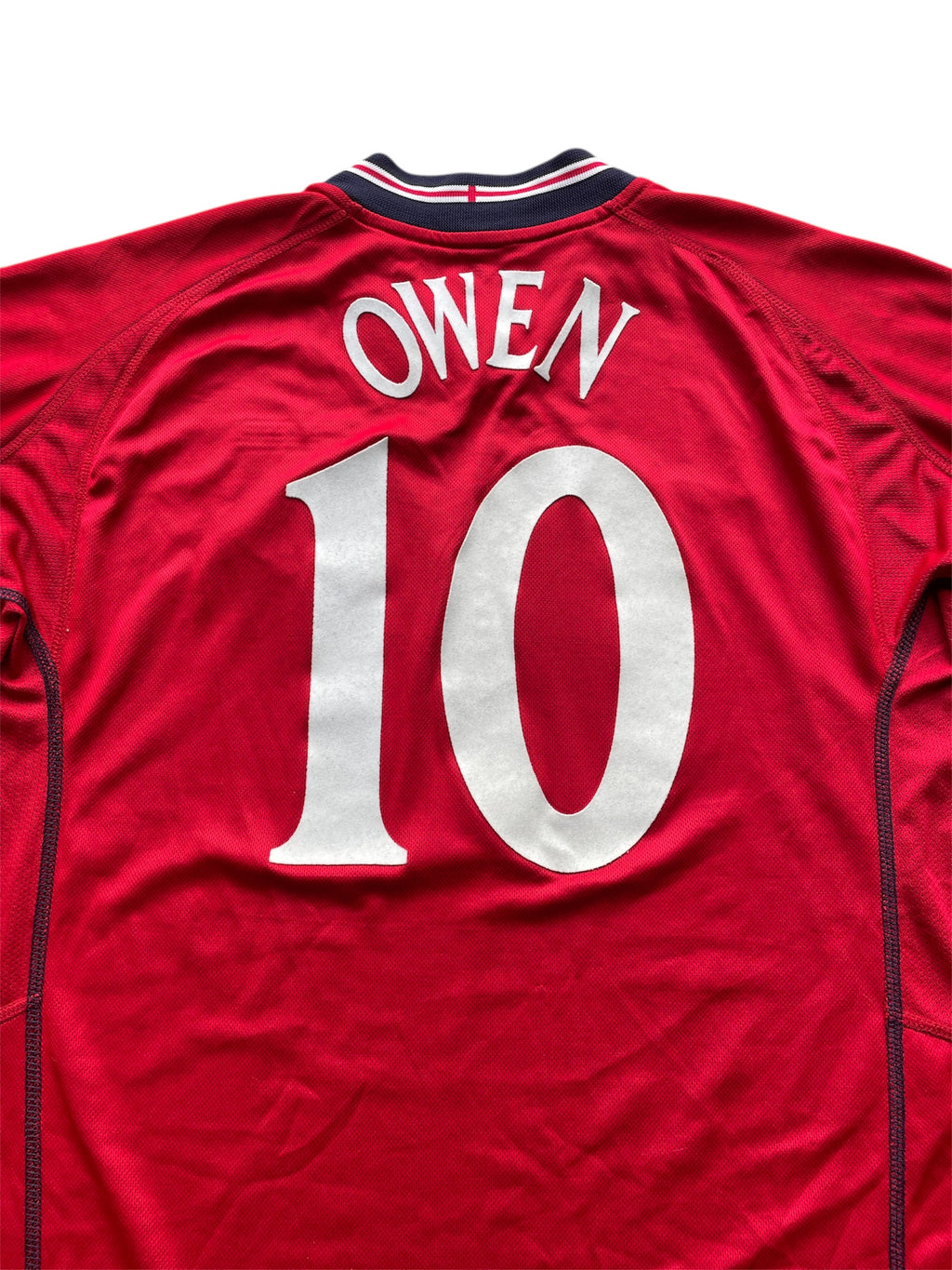2002/04 England Away Shirt Owen 10 - (L)