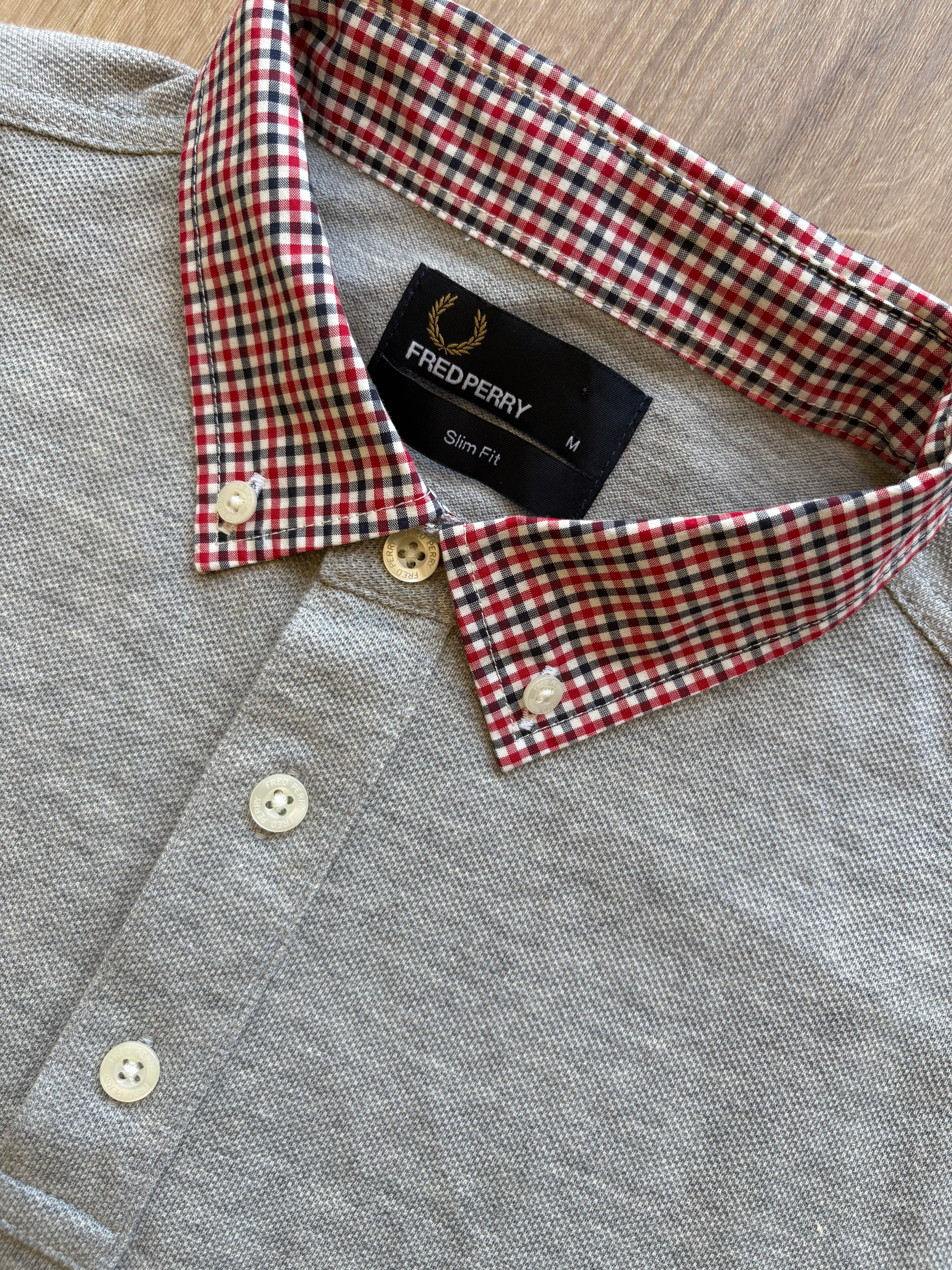 Vintage Fred Perry Grey Polo Shirt (M)