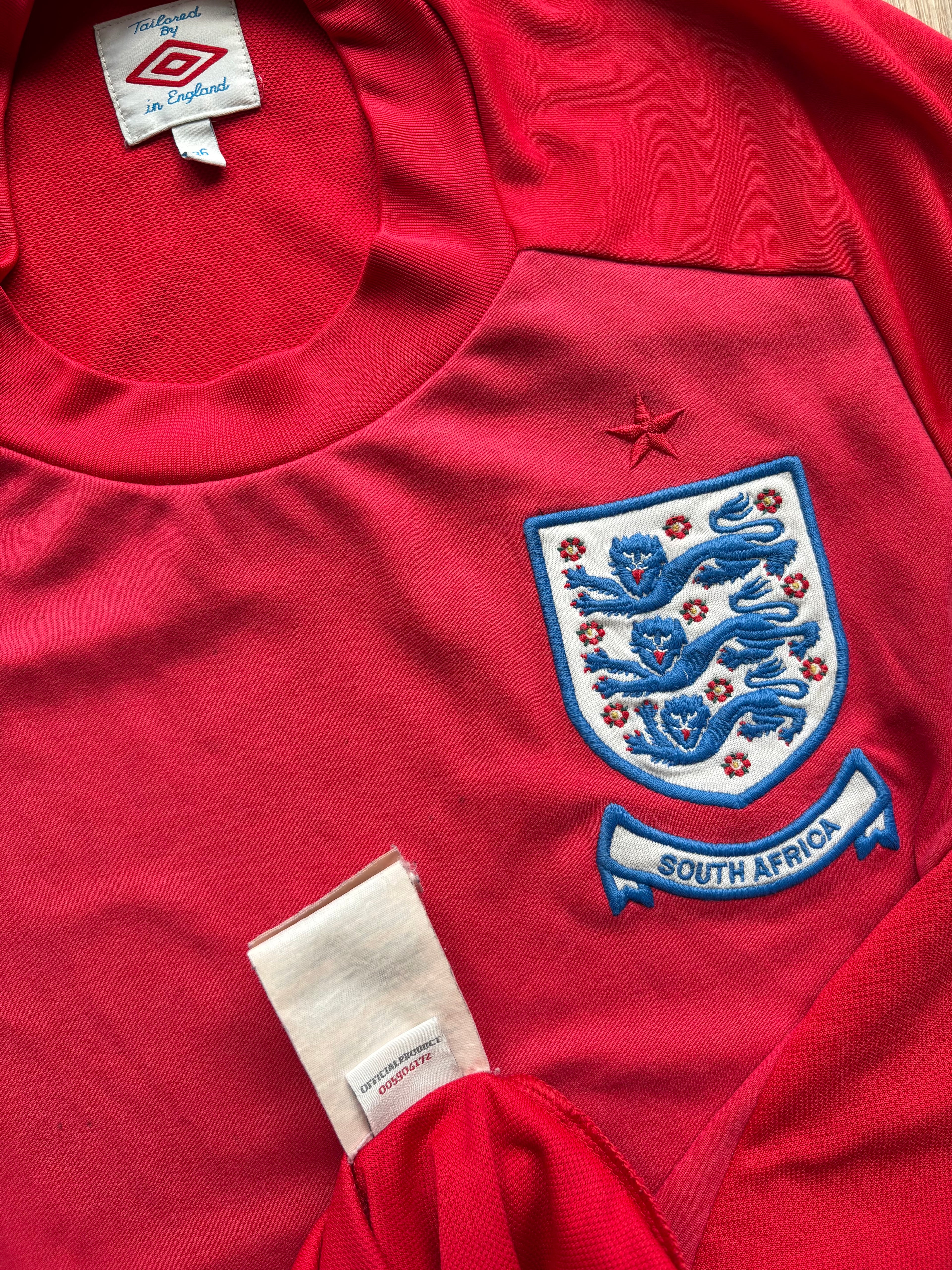 2010/11 England Away Shirt - (S)