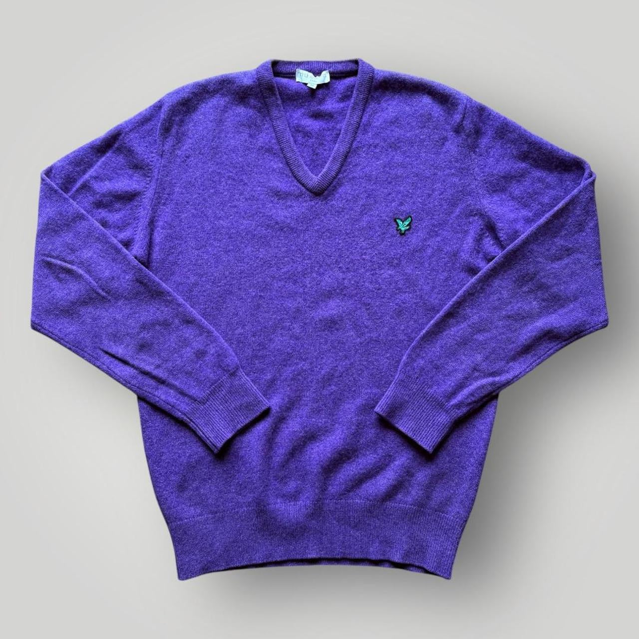 Vintage Lyle & Scott Woolen V Neck Jumper (M)