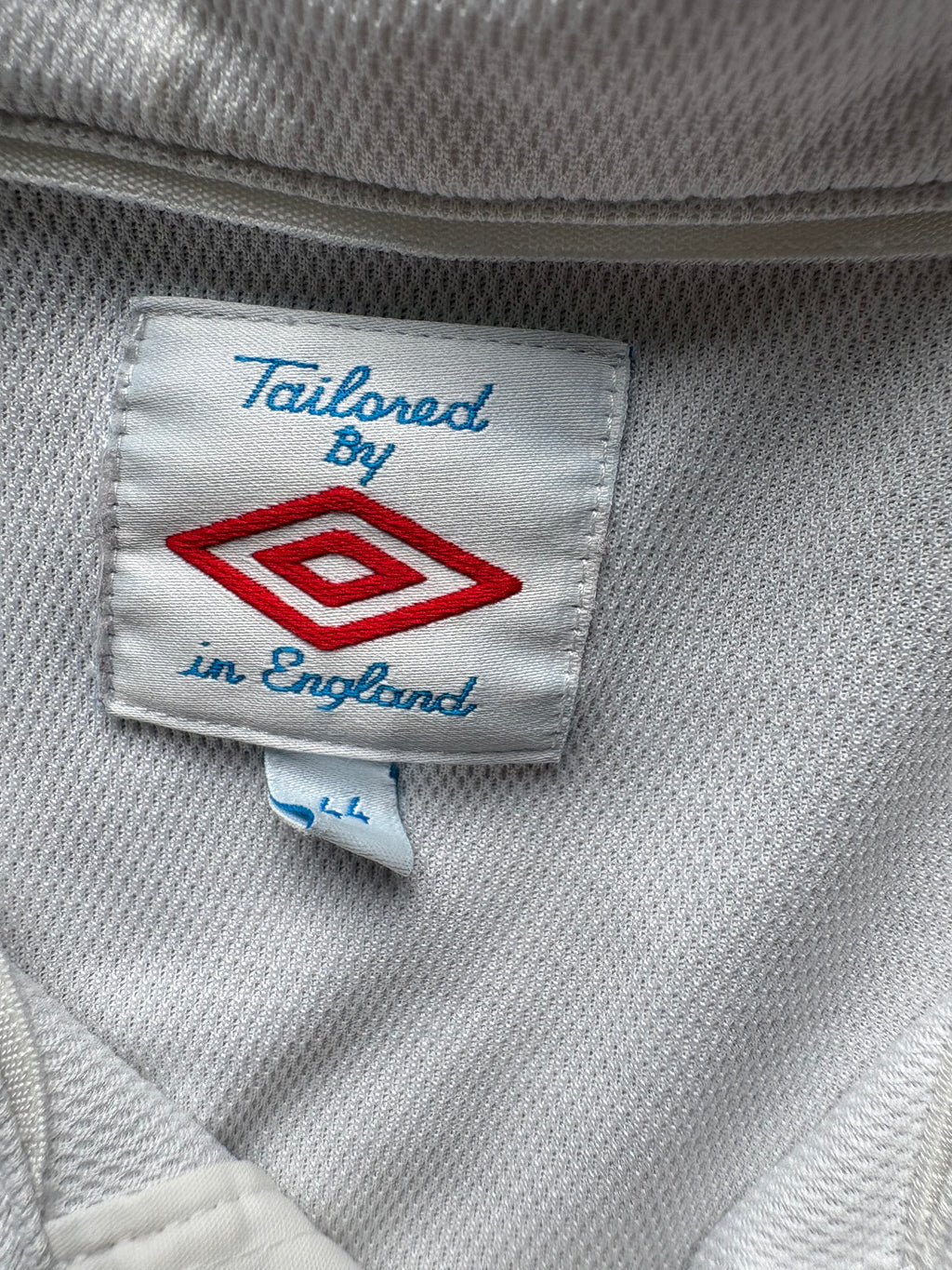 2009/10 England Home Shirt - (L)