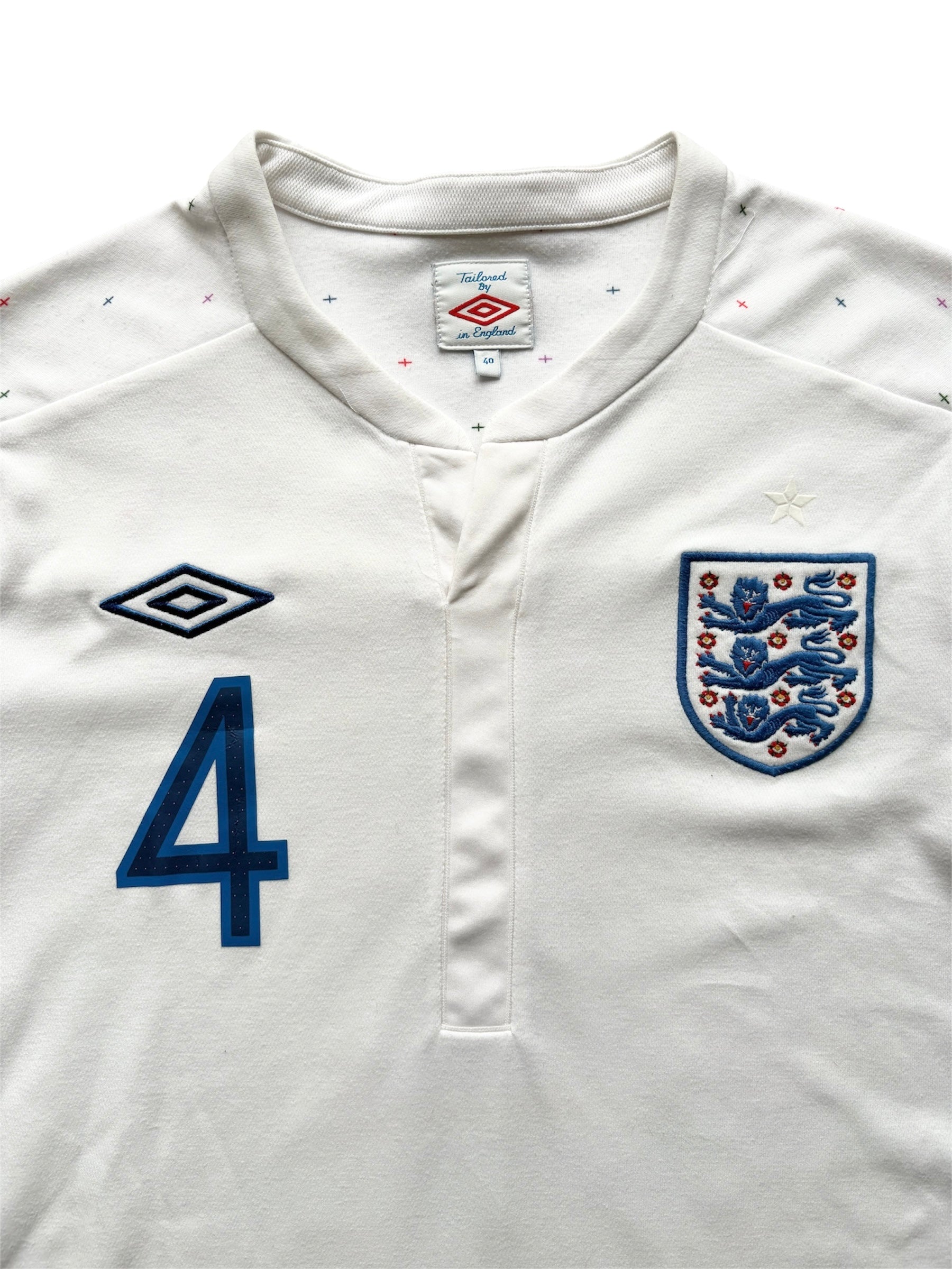 2010/11 England Home Shirt Gerrard 4 - (M)
